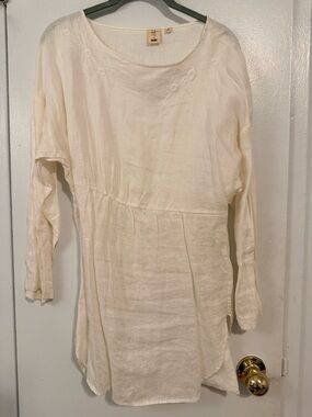 Women's Cream Linen Embroidered Tunic Top